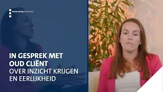 Toezichthouder Vera in gesprek met cli&euml;nt: over inzicht krijgen en eerlijkheid
