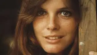 Sexy Photos of Katharine Ross