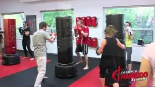 Toronto Kickboxing Classes near Eglinton & Bayview