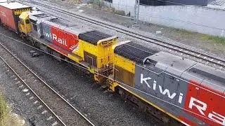 Dfb locomotives DFB 7173 7023 waiting to leave Auckland yards for the main line