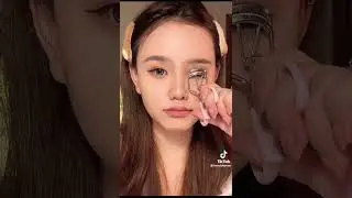 Try this winter aespa makeup.