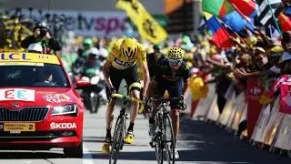 Paris Police Open Fire on Car at Tour De France Barricades