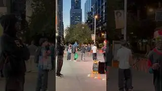 Walking in Downtown Toronto 🇨🇦#foryou #canada #torontolife #trending #shorts