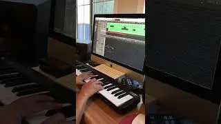 How to make a Crazy Trap Beat On Logic Pro X! 🎹🎹🔥🔥😮😮 #shorts #shortsfeed #shortsvideo