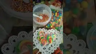 #sweets rainbow lollipop in the plate#shortvideo#asmr#satisfying