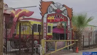 Carnival-themed restaurant opens in El Paso