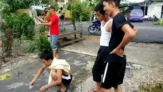 njarin di parit bomba (29.7.2016 / 6.15 ptg)