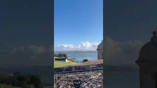 Exploring beautiful Castillo San Felipe del Morro in San Juan, Puerto Rico  #travel #sanjuan #trip