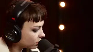 Angel Olsen - 