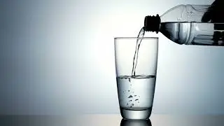 Water in Glass | Stock Video