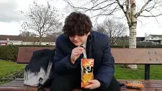 WALKERS MAX PAPRIKA// CRISP REVIEW #7