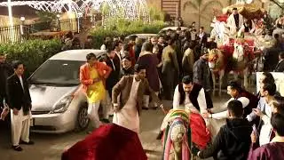 Traditional Pakistani Mehndi | Groom’s Grand Entry on Camel@shughalmusti6111 