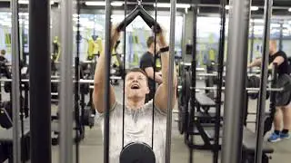 Back day with IFBB bodybuilder Ats Loot