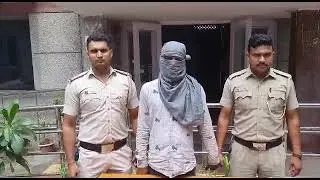 ONE AUTO-LIFTER ALONG WITH STOLEN PROPERTY ARRESTED BY PS UTTAM NAGAR