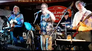 Come Together van The Beatles.Door Coverband Sonic Summer. BOEK ONS via www.sonicsummer.nl