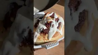 Sourdough Discard Cinnamon Rolls stuffed with custard cream