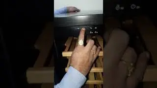 Demo Whirlpool Wine Cooler ARC 1300