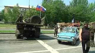 Pro-Russian Rebels Man Checkpoint near Donetsk