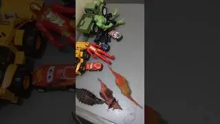 Fight with Avengers team #batman #marvel #captainamerica #toys #iranman #hulk #semitoytv