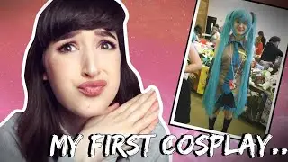 REACTING TO MY FIRST COSPLAY!