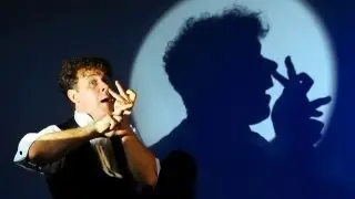 Raymond Crowe - Unusualist