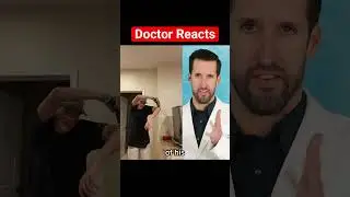 Врач смотрит на самый безумный в мире рефлекс трицепса