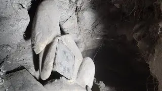 Tula Hidalgo ancient tomb discovery Mexico, alien angel and squid face iconography at the 14&rsquo; level