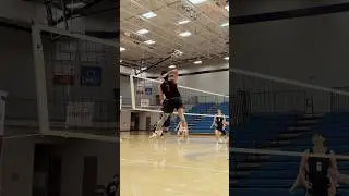 One-Hand Scoop Dig Sparks the Point | Benedictine Mesa vs Cornerstone 🏐