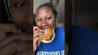 Panera bread chicken sandwich #momfiles❤️❤️ #panerabread #chickensandwich #chickfila #chicken
