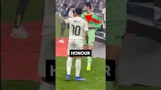Mbapp&eacute; refused to give a guard of honor to Barcelona and told his teammates to walk away 😬