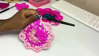 Very easy flower tutorial (scalloped circle)