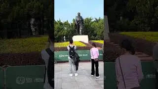 Happy robot #ai #china  #travel