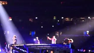 One Direction. Little White Lies. Rogers Centre. Toronto. 8.1.14