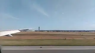 Atterrissage &agrave; l'a&eacute;roport de Paris Charles de Gaules ( Air France boeing 777-200)