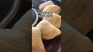 Kat kat a&ccedil;ılan midye b&ouml;reği tarifi #b&ouml;rektarifleri #midyeb&ouml;reği #hamurişleri #kahvaltılıktarifler