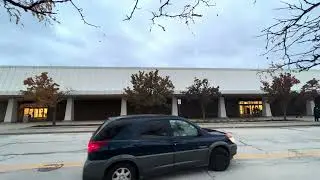 Last Sears retail Store to Close in Woodfield Mall Schaumburg 11/15/2021