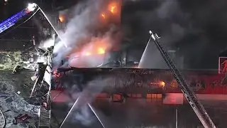 Crews battle fire at Bella Vista Restaurant in North Philadelphia