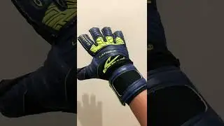 EEPRO Lator X : German Supersoft Latex 4mm. #goalkeeper #gloves #latex #sports #football