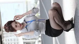 4K 2025廣州國際車展 Racing Model 레이싱모델 #鹿鹿睡不醒 Sexy Chinese Model 미니스커트 Showgirl  レースクイーン Fancam 44