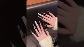 Slim baguette diamond fake nails