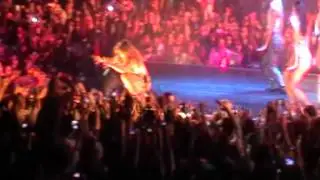 Jennifer Lopez - I'm Into You, Waiting For Tonight (Live In Serbia)