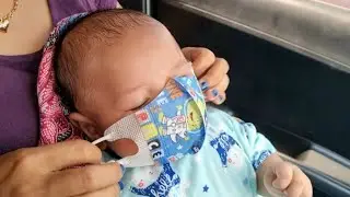 Lucu Dean pakai Masker pergi imunisasi