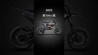 2 Stroke is the key! 🔑 #700cc #build #2stroke #supermotard #bike