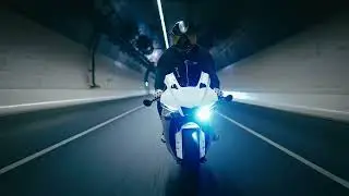 White R1 Night Run