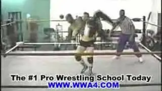 WWA4 FLYING HEADLOCK TAKEOVER