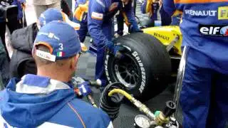 ING Renault F1 - pitstop.mpg