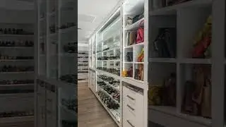 #elegant #closet #closetgoals #walkincloset #modernwarfare #luxurylifestyle #luxury #closetstorage