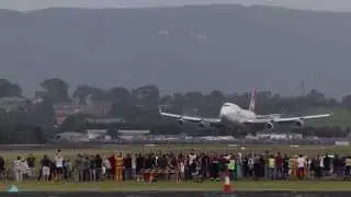 Qantas Boeing 747-400 VH-OJA makes the final landing of her 25 year career