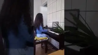 J.S.Bach BWv 822 Minuet 1- Suzuki Vol.2 Piano