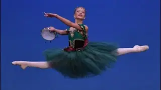 La Esmeralda- Neala Murphy
